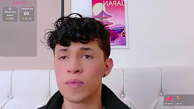 Axel  Evans online show from April 2026 01:01:02 PM