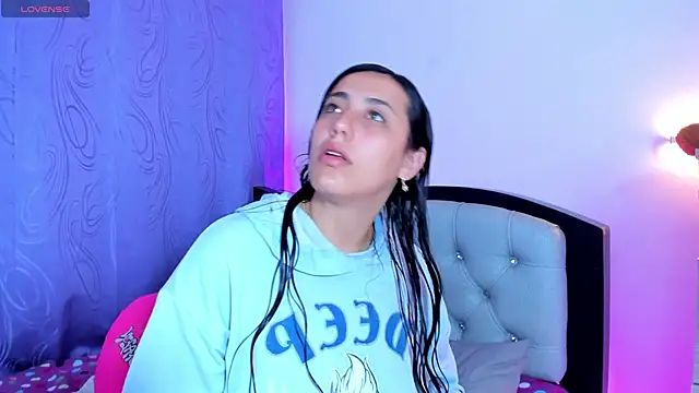 my aleja  online show from April 2026 08:59:02 AM