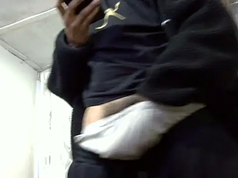 Snapshot of zebba12 chatting on December 2025 12:47:01 PM zebba12 online show from December 2025 12:47:01 PM