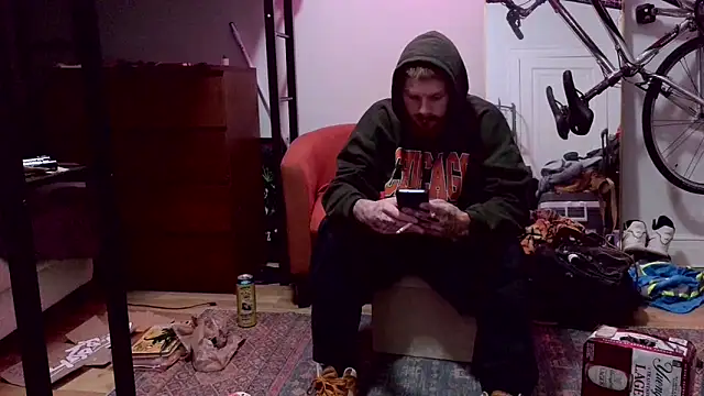 Snapshot of Magnetic127 chatting on November 2025 04:34:01 AM Magnetic127 online show from November 2025 04:34:01 AM