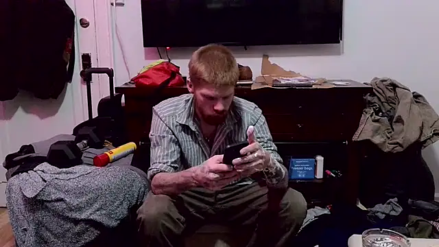 Snapshot of Magnetic127 chatting on November 2025 01:38:02 AM Magnetic127 online show from November 2025 01:38:02 AM