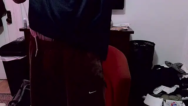 Snapshot of Magnetic127 chatting on November 2025 09:19:02 AM Magnetic127 online show from November 2025 09:19:02 AM