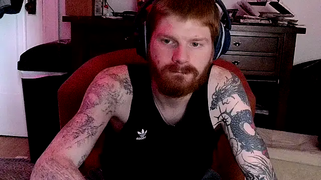 Snapshot of Magnetic127 chatting on November 2025 05:45:02 PM Magnetic127 online show from November 2025 05:45:02 PM