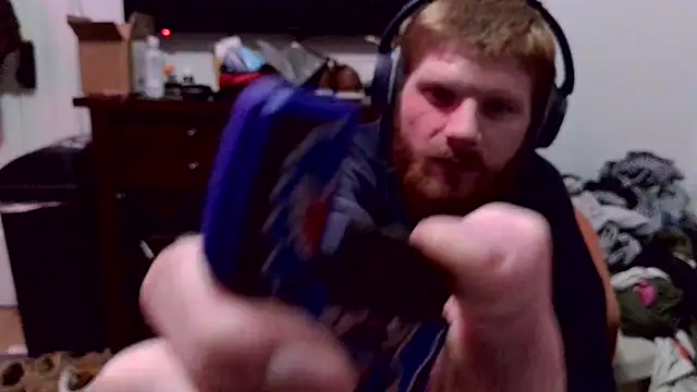 Snapshot of Magnetic127 chatting on November 2025 02:14:01 AM Magnetic127 online show from November 2025 02:14:01 AM