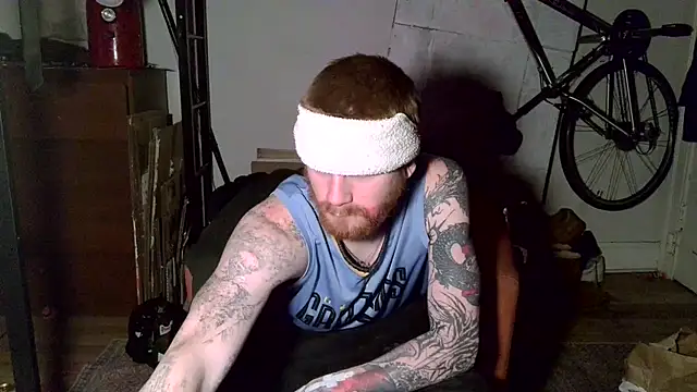 Snapshot of Magnetic127 chatting on March 2026 11:50:01 AM Magnetic127 online show from March 2026 11:50:01 AM