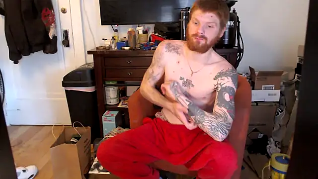 Snapshot of Magnetic127 chatting on April 2026 09:26:02 PM Magnetic127 online show from April 2026 09:26:02 PM