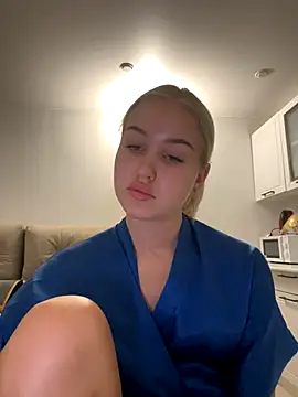 CandyVice online show from November 2025 05:14:02 PM