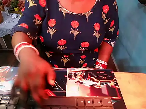 Snapshot of PREETI_BABY chatting on July 2026 06:53:02 AM PREETI BABY online show from July 2026 06:53:02 AM