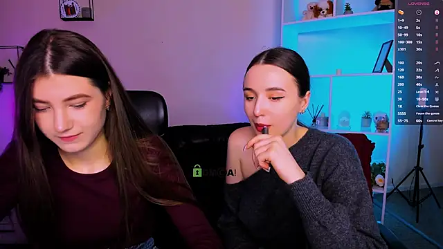 lissa night online show from November 2025 12:37:01 PM