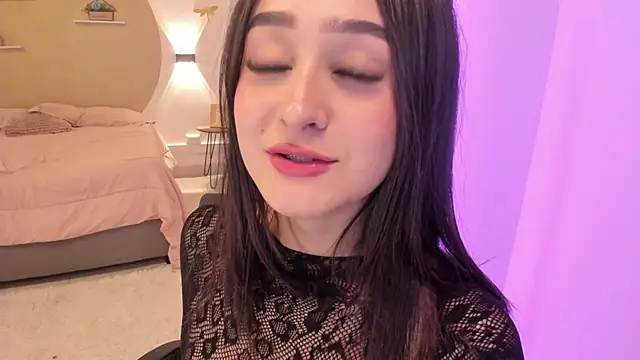 Snapshot of TokyoHaskel chatting on October 2025 06:03:02 AM TokyoHaskel online show from October 2025 06:03:02 AM