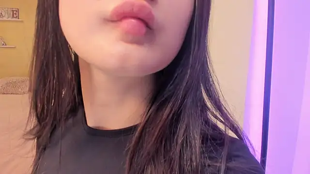 Snapshot of TokyoHaskel chatting on November 2025 04:02:02 AM TokyoHaskel online show from November 2025 04:02:02 AM