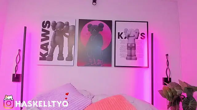 Snapshot of TokyoHaskel chatting on November 2025 04:14:02 AM TokyoHaskel online show from November 2025 04:14:02 AM