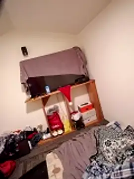 Snapshot of uratre chatting on December 2025 07:57:02 AM uratre online show from December 2025 07:57:02 AM