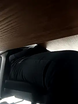 Yaman 33 online show from November 2025 12:07:01 PM