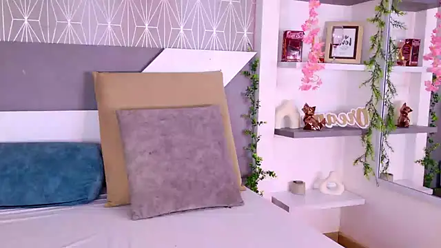 Celine Lee online show from October 2025 05:35:01 PM