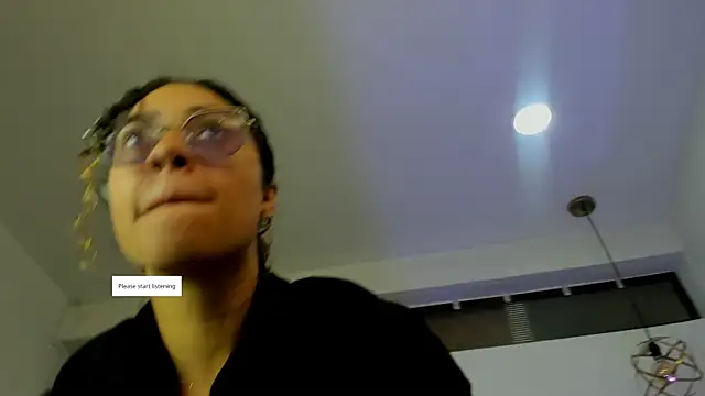 Hanna Cornee  online show from September 2025 01:35:02 PM