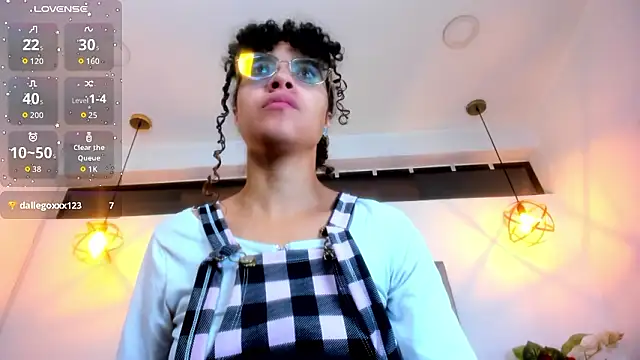 Hanna Cornee  online show from February 2026 01:08:02 PM