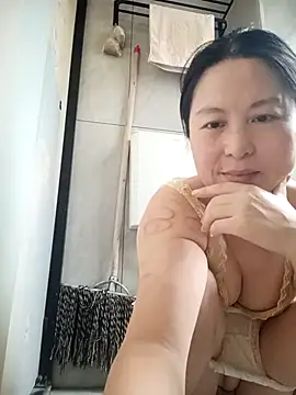 chengcheng12 online show from October 2025 12:44:02 AM