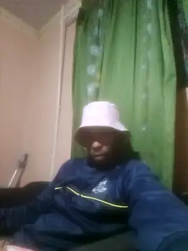 Snapshot of KingBonga chatting on September 2025 07:35:01 PM KingBonga online show from September 2025 07:35:01 PM