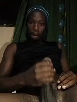 Snapshot of KingBonga chatting on January 2026 11:50:01 PM KingBonga online show from January 2026 11:50:01 PM