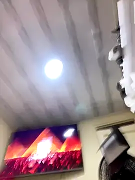 Snapshot of Vliacoooper2 chatting on November 2025 08:58:01 PM Vliacoooper2 online show from November 2025 08:58:01 PM