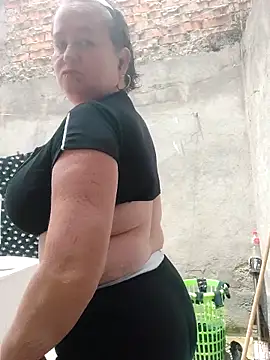 Miss-tetas online show from October 2025 04:47:01 PM