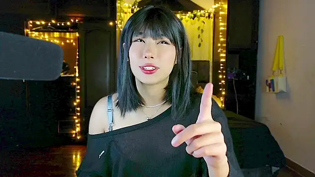 Shisuku Sophi online show from February 2026 05:35:01 AM