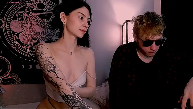 Snapshot of poisondevotion chatting on January 2026 05:51:02 PM poisondevotion online show from January 2026 05:51:02 PM