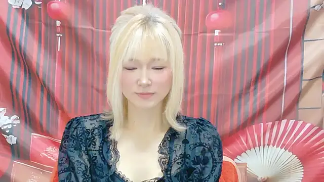 Snapshot of kimagure-fu- chatting on June 2026 01:36:01 PM kimagure-fu- online show from June 2026 01:36:01 PM