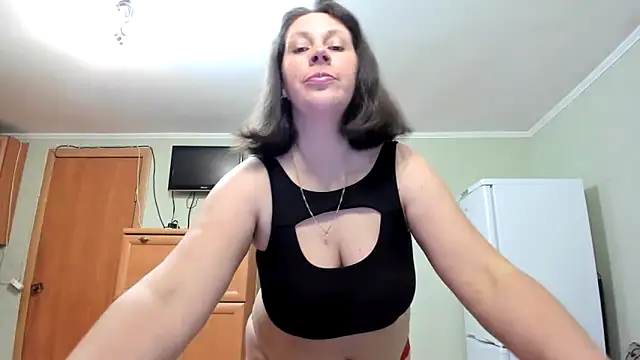 KATTYWARM  online show from February 2026 10:14:02 PM