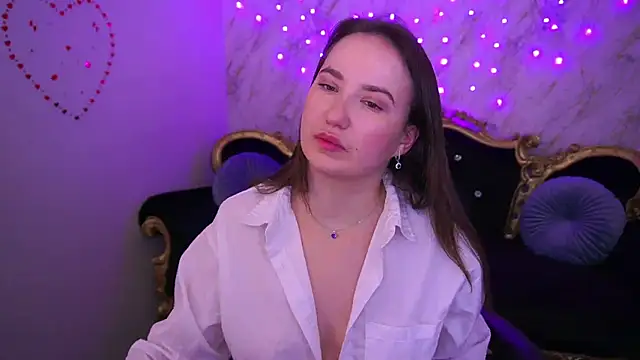 SofieBloom online show from February 2026 11:17:01 PM