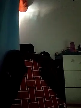 Snapshot of maxiiii125 chatting on November 2025 04:00:02 PM maxiiii125 online show from November 2025 04:00:02 PM