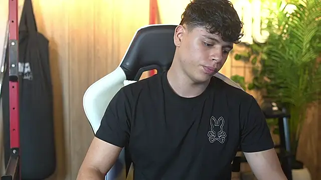 Ethan occonor online show from November 2025 12:43:02 AM