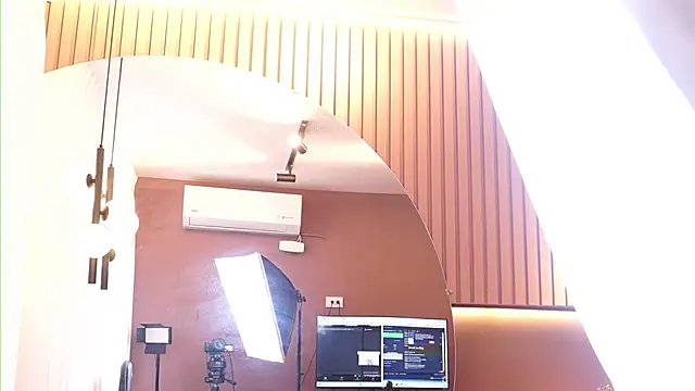 Ethan occonor online show from April 2026 12:29:02 PM