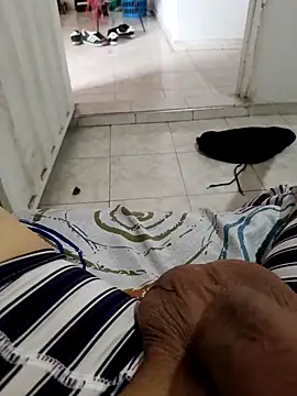 Exoticovergon online show from April 2026 12:21:02 PM