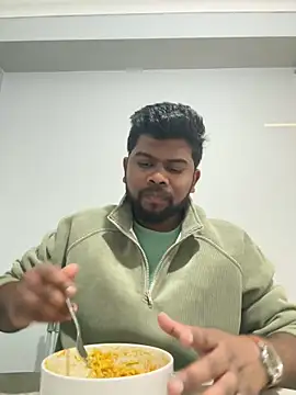 Snapshot of CrazyShashank chatting on December 2025 08:44:01 AM CrazyShashank online show from December 2025 08:44:01 AM