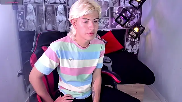 Snapshot of Enrrixxx_ chatting on January 2026 12:13:01 AM Enrrixxx online show from January 2026 12:13:01 AM