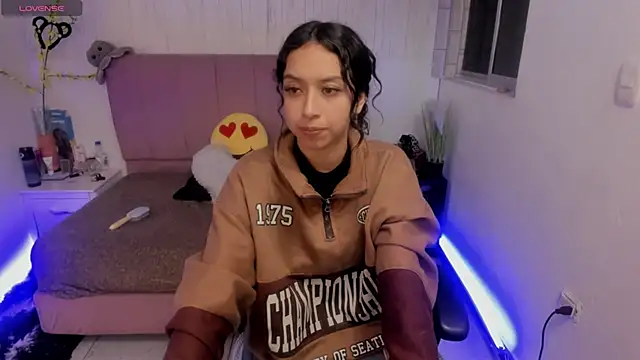 anna moon11 online show from September 2025 03:41:02 AM