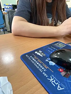 PhuongNhi21 online show from October 2025 01:49:02 AM