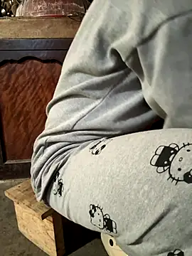 PhuongNhi21 online show from November 2025 02:11:02 AM