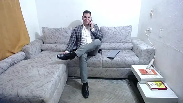 Snapshot of Victor_Maitland chatting on October 2025 08:15:02 PM Victor Maitland online show from October 2025 08:15:02 PM