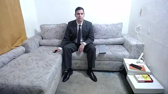 Snapshot of Victor_Maitland chatting on October 2025 03:31:01 AM Victor Maitland online show from October 2025 03:31:01 AM