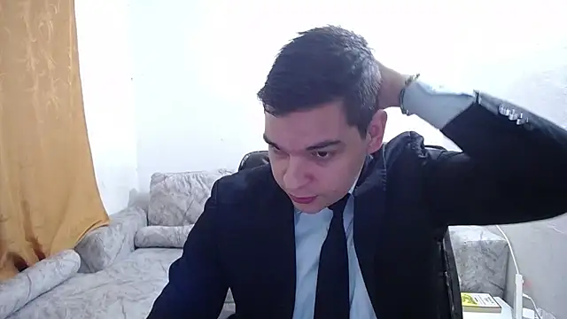 Snapshot of Victor_Maitland chatting on December 2025 03:34:01 AM Victor Maitland online show from December 2025 03:34:01 AM