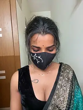 its ur flora online show from April 2026 07:06:01 PM