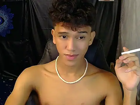 kenbigcockxx online show from February 2026 12:34:01 PM