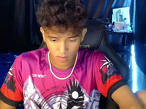 kenbigcockxx online show from April 2026 08:54:01 PM