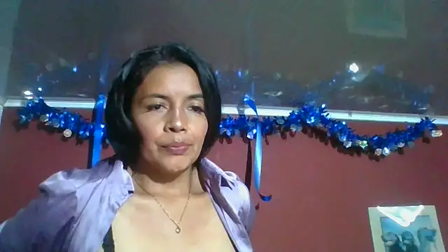 DianaOchoa  online show from December 2025 03:56:01 AM