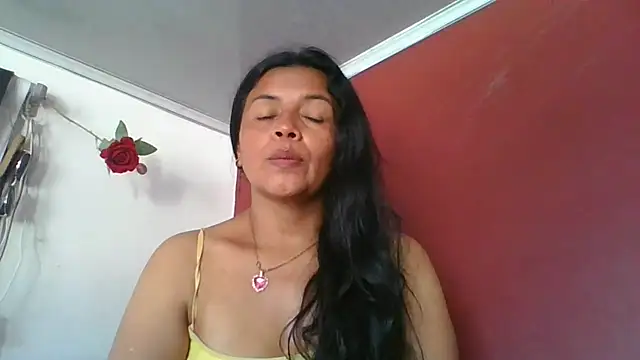 DianaOchoa  online show from April 2026 02:37:02 PM