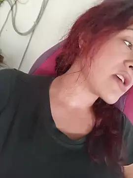 candy  fox  online show from October 2025 09:59:02 PM