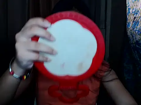 Simple Martina online show from December 2025 02:40:02 AM